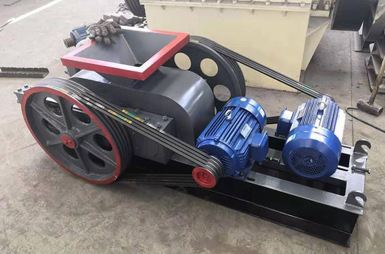 Two Roller Crusher Mill Machine For Mining Quarry  Machine For Clay Limestone